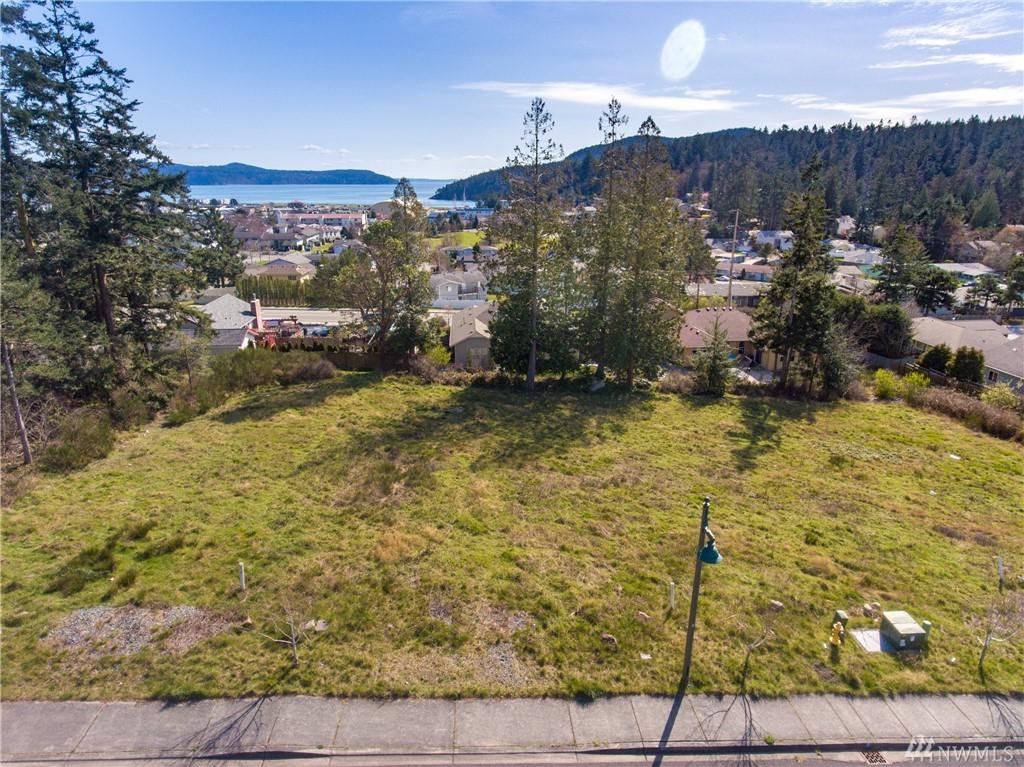6015 Pacific Ave - Photo 1
