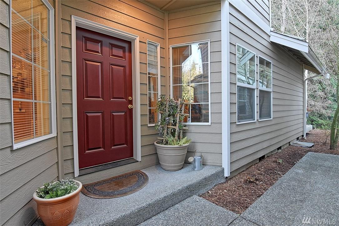 5300 Glenwood Ave - Photo 1