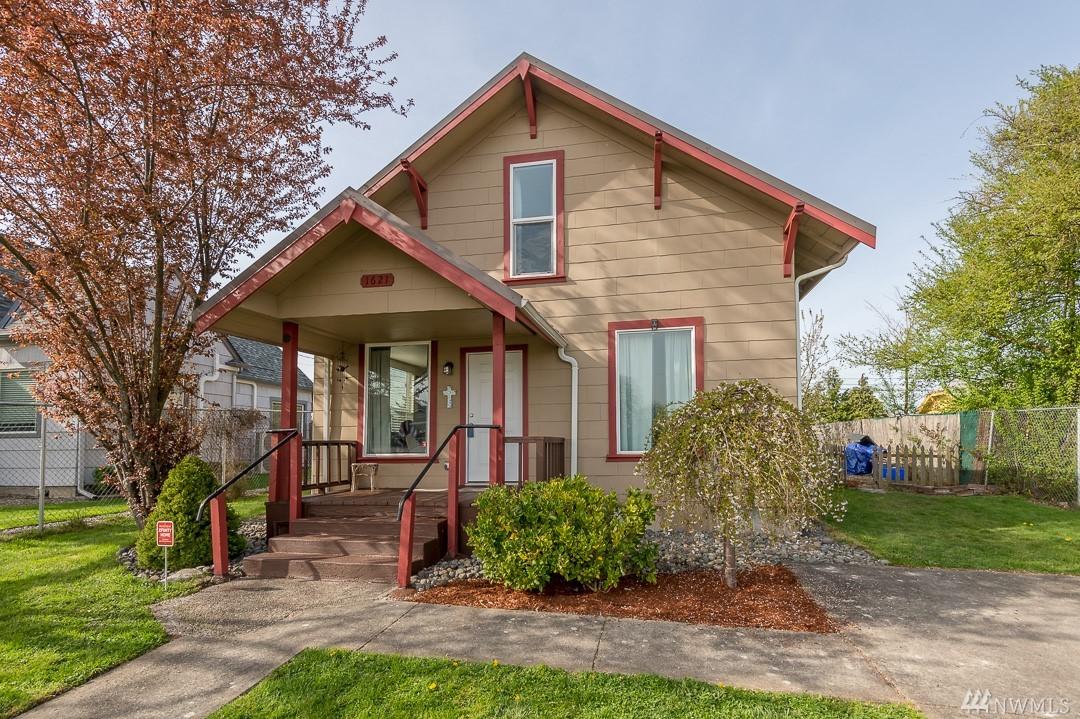 1621 34th St - Photo 1