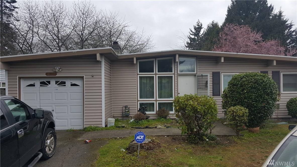 18609 8th Ave - Photo 1