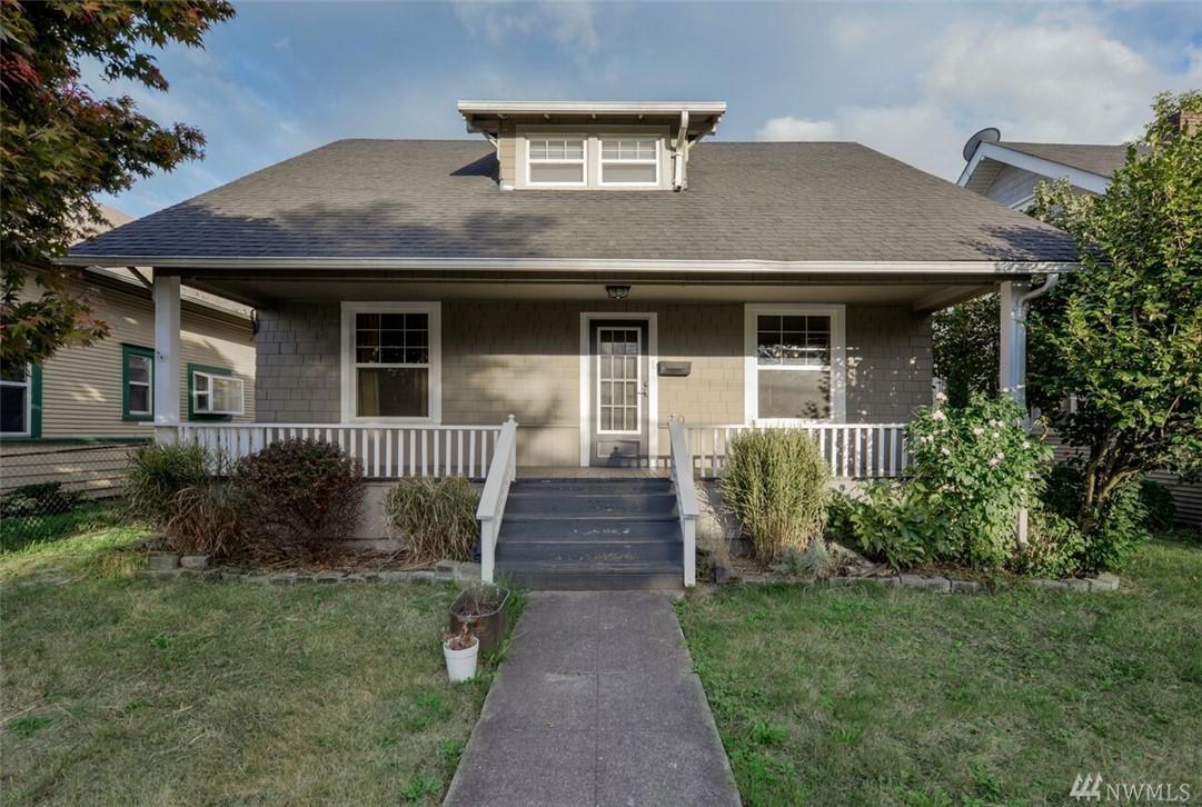 210 D St - Photo 1