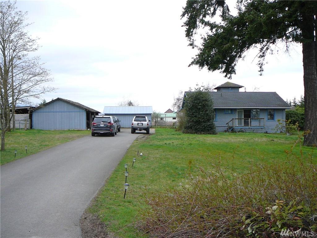 521 Ninth Ave - Photo 1