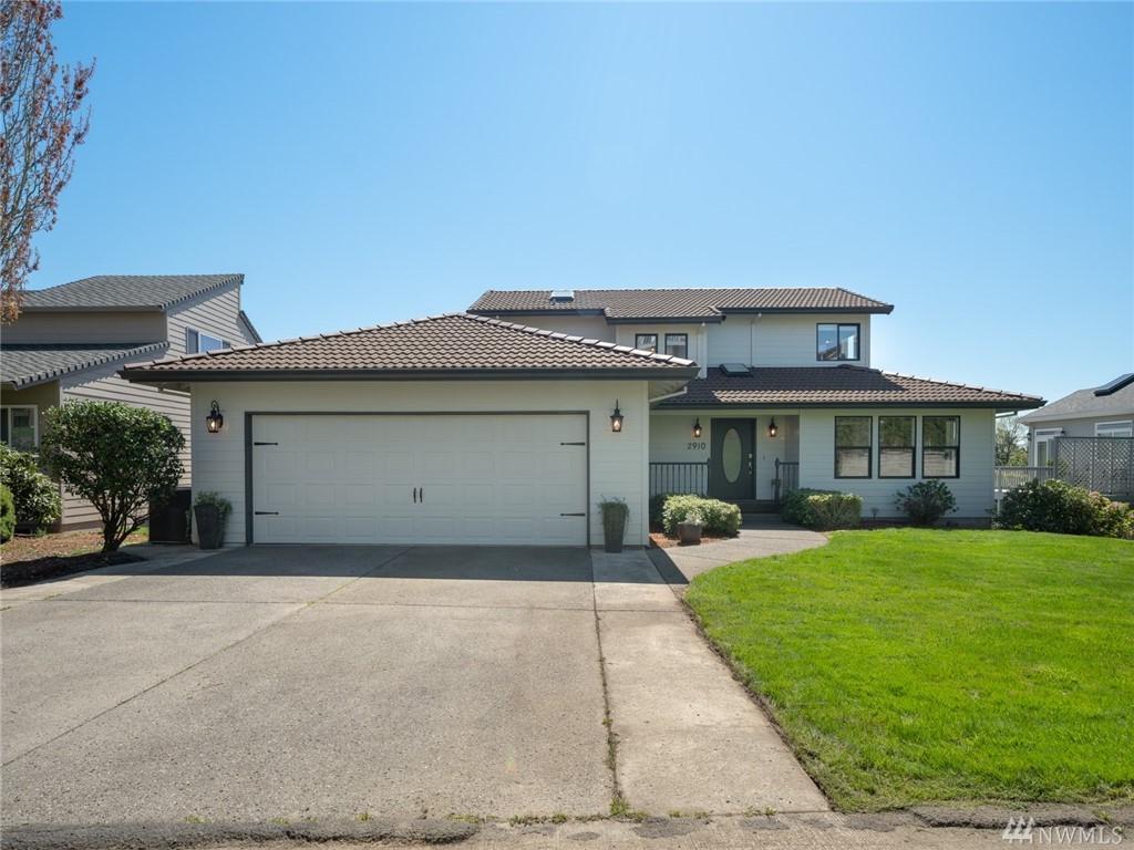 2910 8th Wy - Photo 1