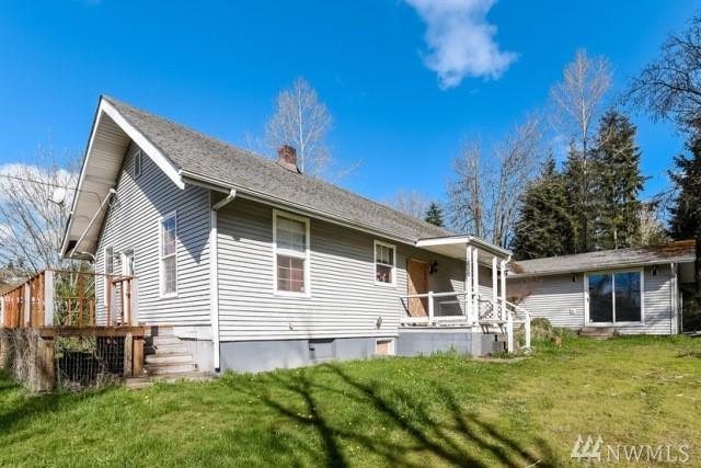 326 Emerald St - Photo 1