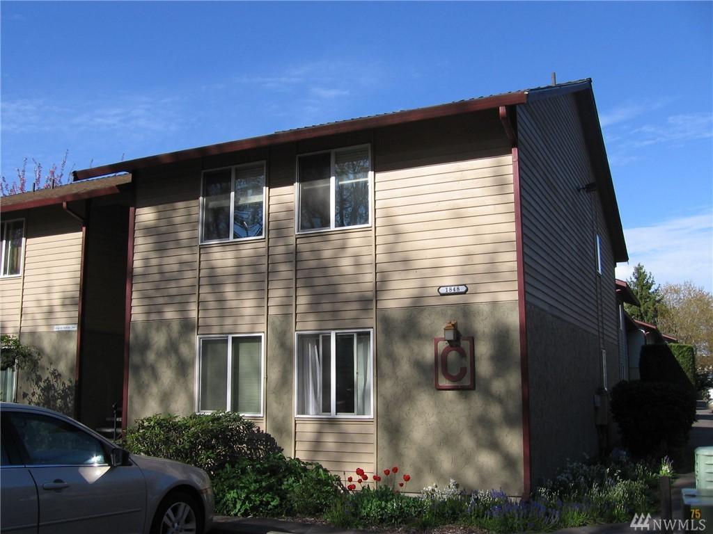 1848 Central Place - Photo 1