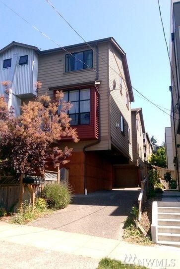 3646 Dayton Ave - Photo 1