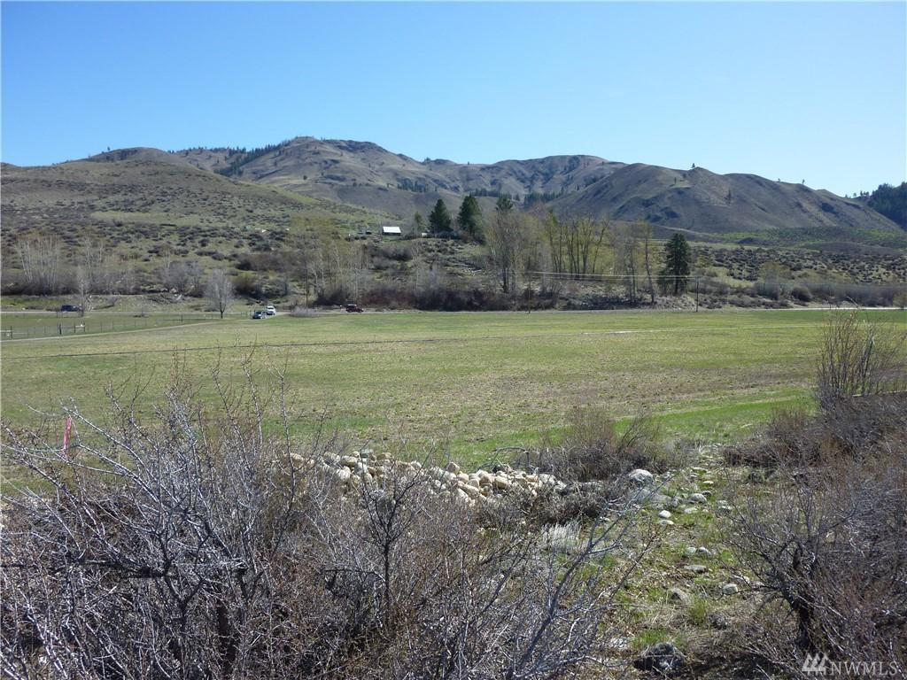 423 East County Rd - Photo 1