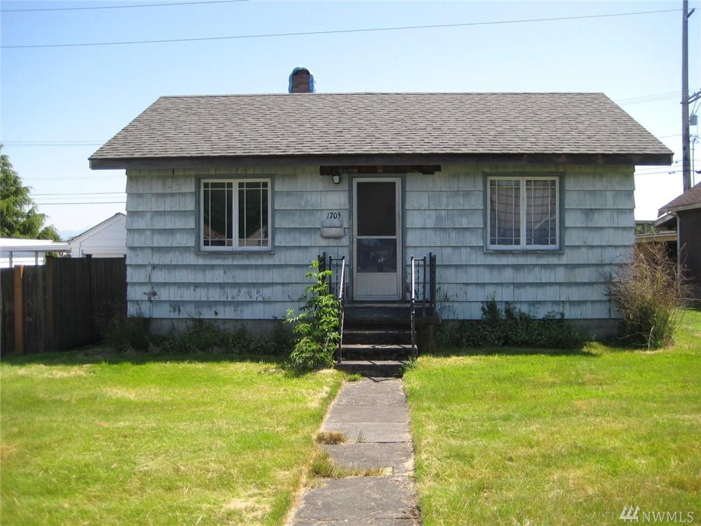 1705 Walnut St - Photo 1