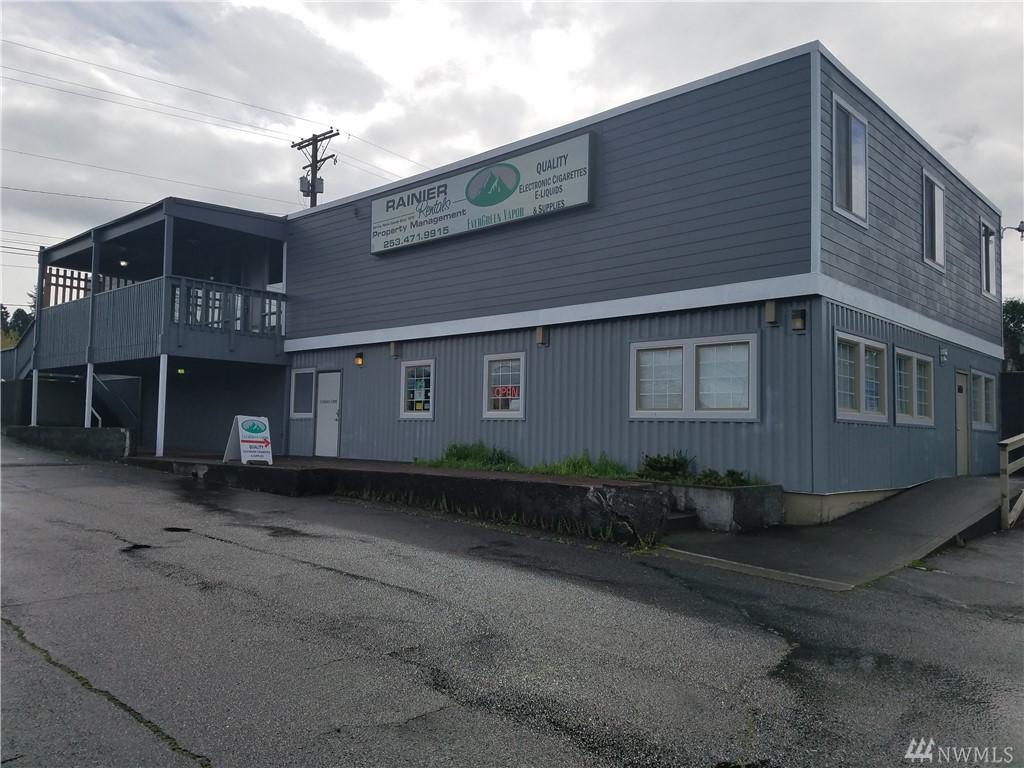 3820 Pine St - Photo 1