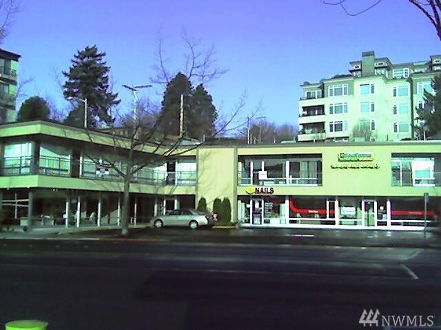 204 Central Way - Photo 1