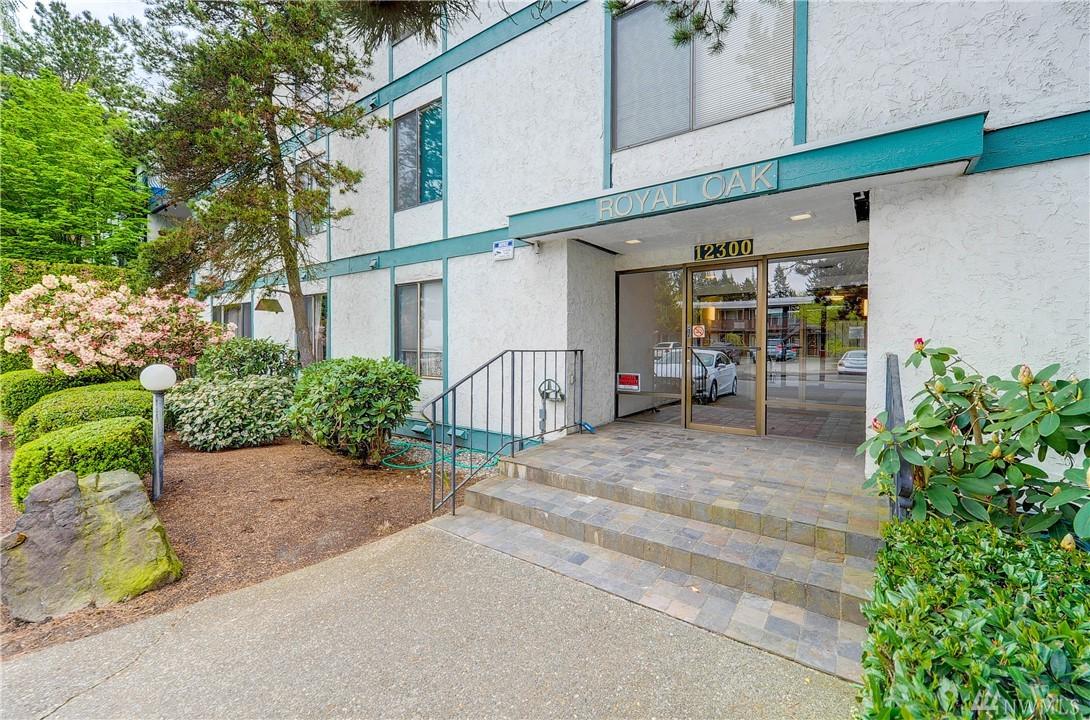 12300 28th Ave - Photo 1