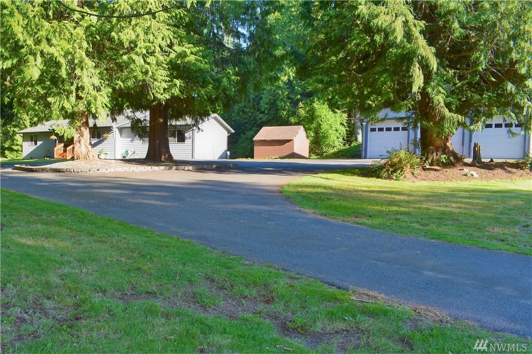 16531 80th Ave - Photo 1