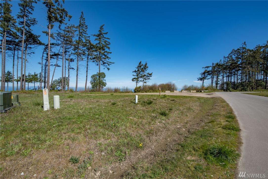 1012 Walker St - Photo 1