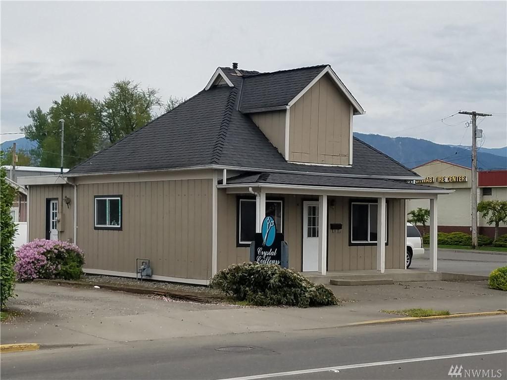 719 Griffin Ave - Photo 1