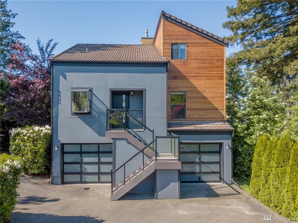 5434 Hyada Blvd - Photo 1
