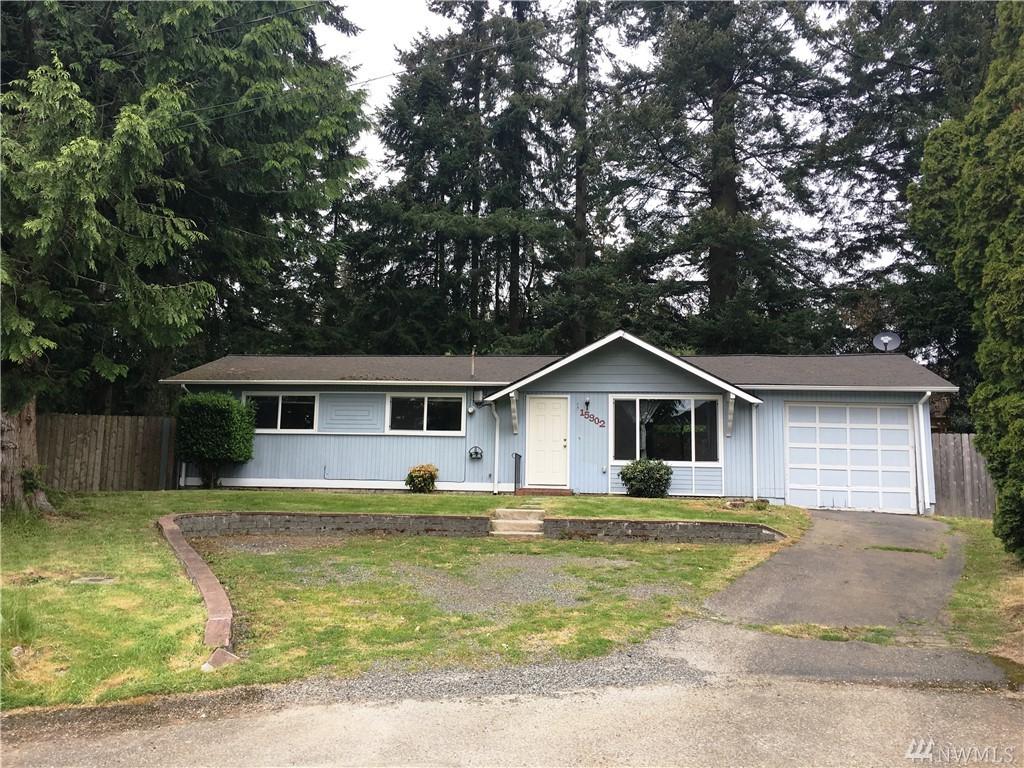 15902 53 Place - Photo 1