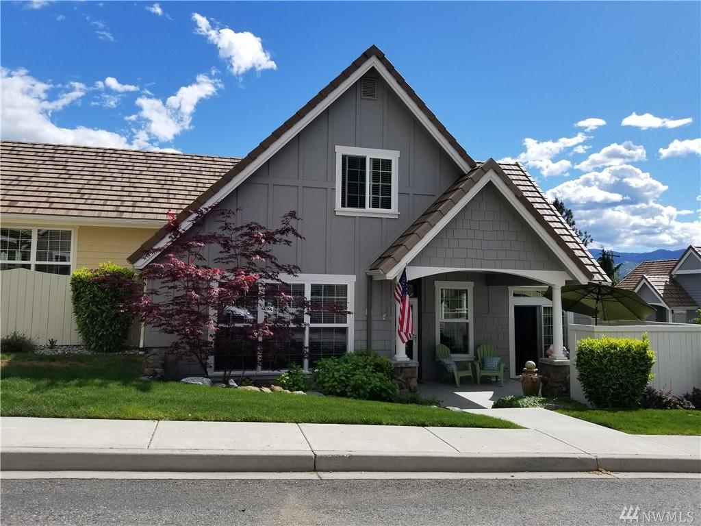 1494 Eastmont Ave - Photo 1