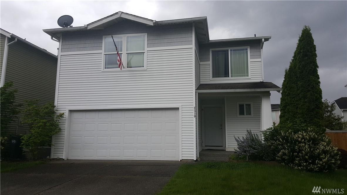 9510 187th St - Photo 1