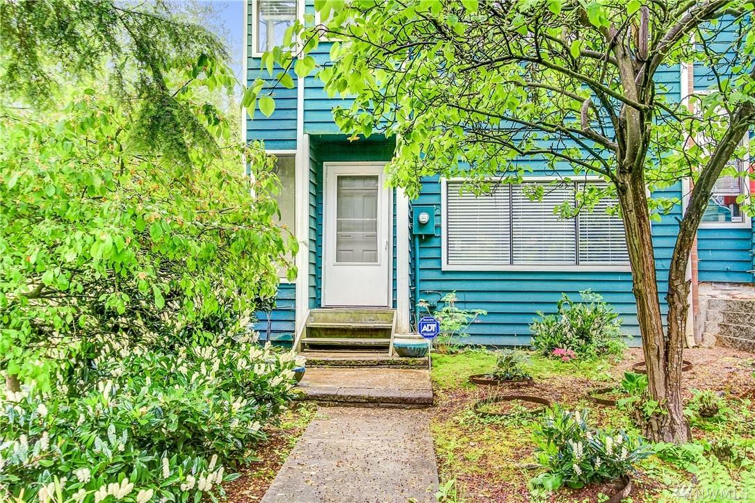 4404 Terrace Dr - Photo 1