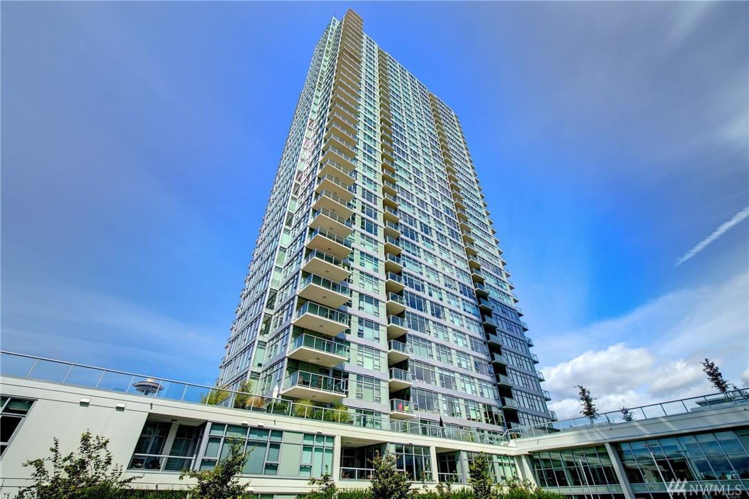 583 Battery St - Photo 1