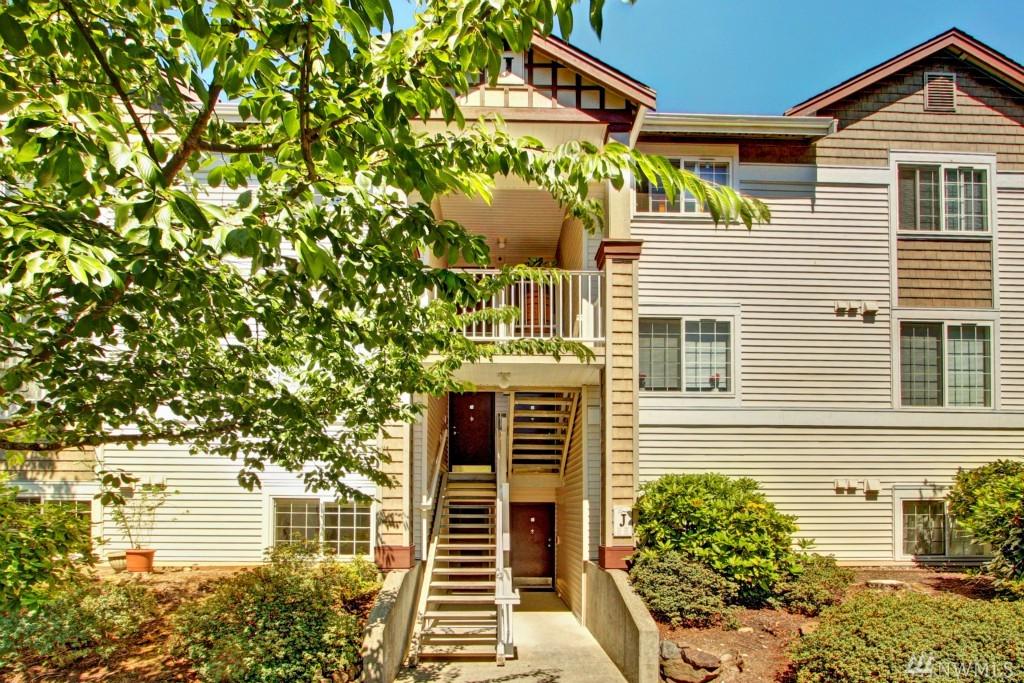 25235 Klahanie Blvd - Photo 1