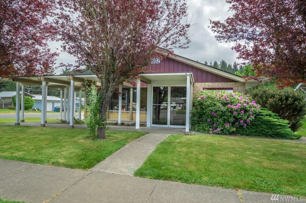 802 Gold St - Photo 1