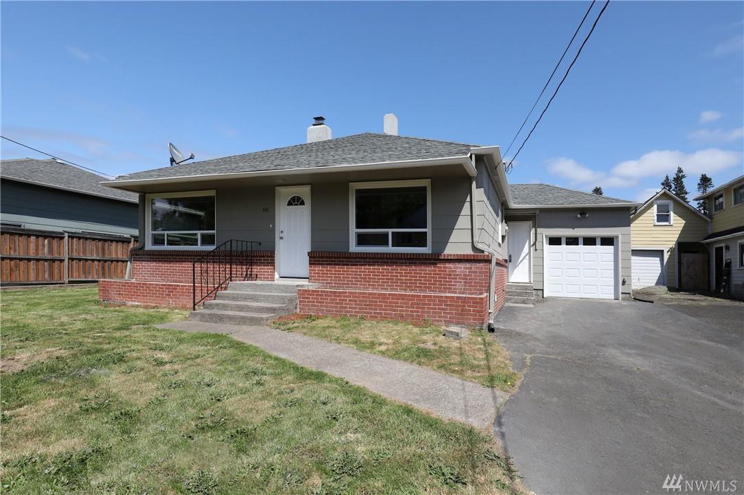 442 Kirby Ave - Photo 1