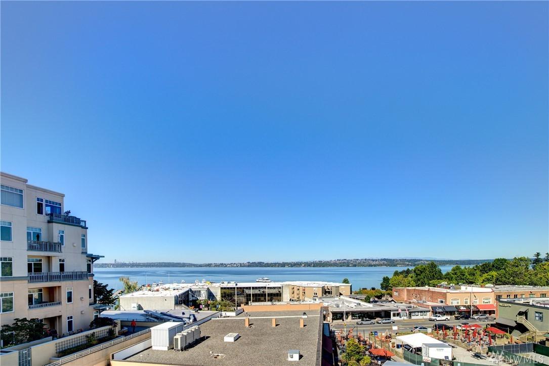 109 2nd St - Photo 1