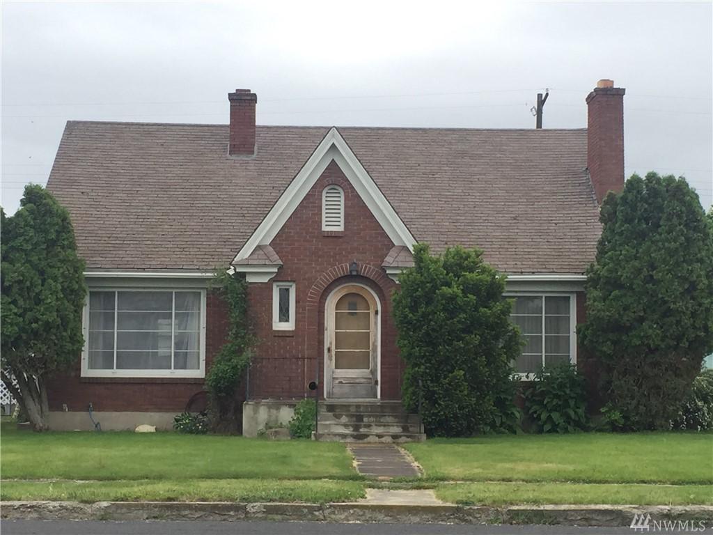 408 1st Ave - Photo 1