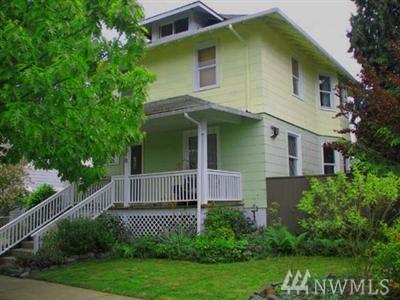 2710 8th St - Photo 1