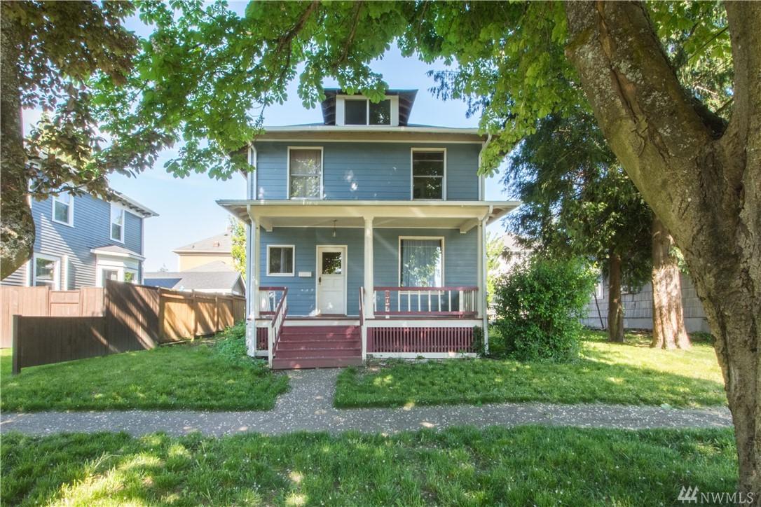 807 Pine St - Photo 1