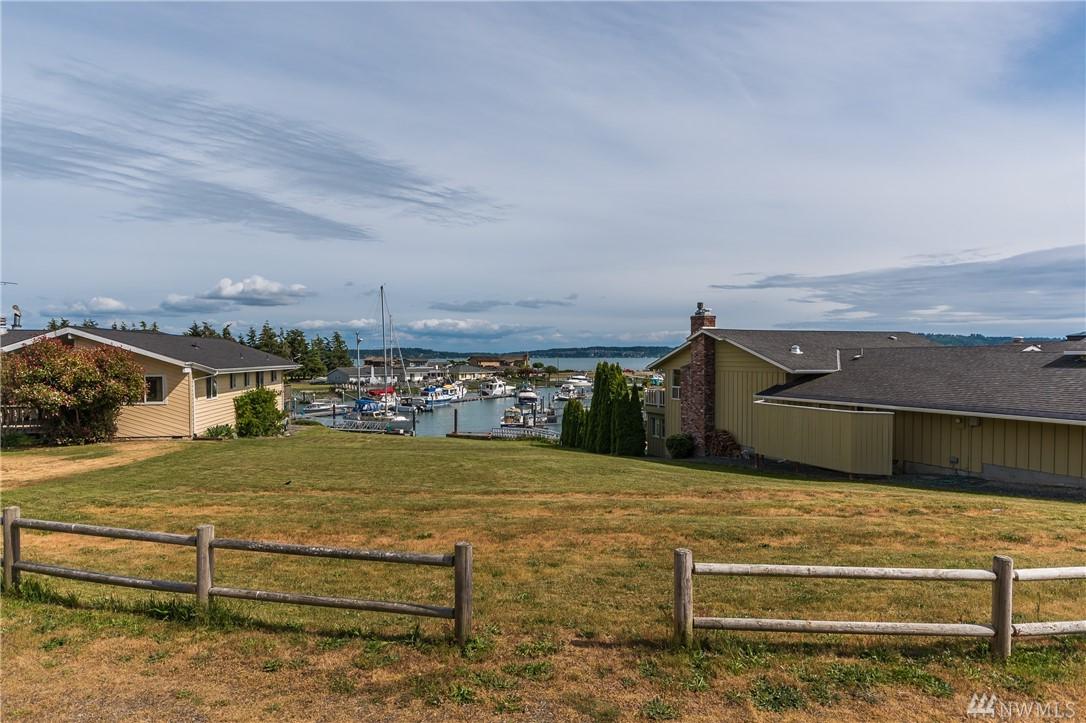 2271 Mariners Beach Dr - Photo 1