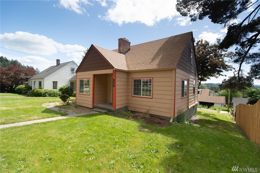 959 Adams Ave - Photo 1