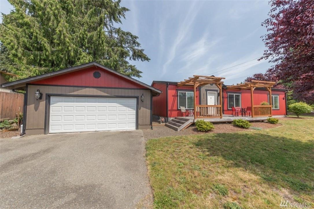 2536 Helm St - Photo 1