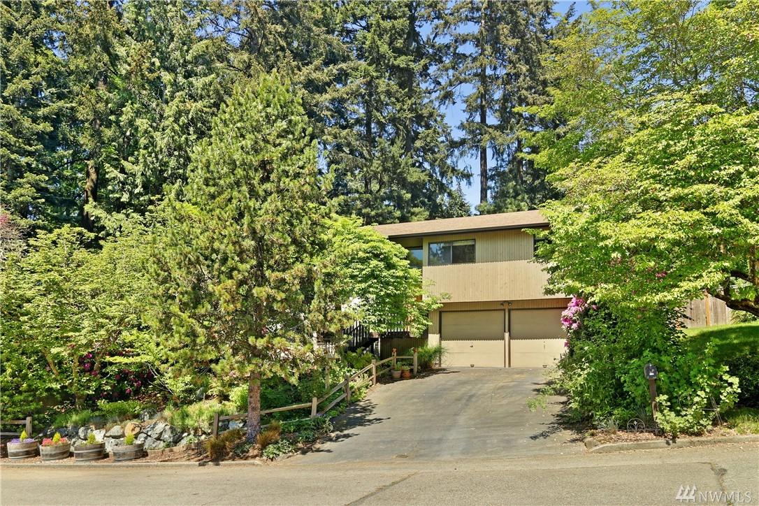 3732 193 St - Photo 1