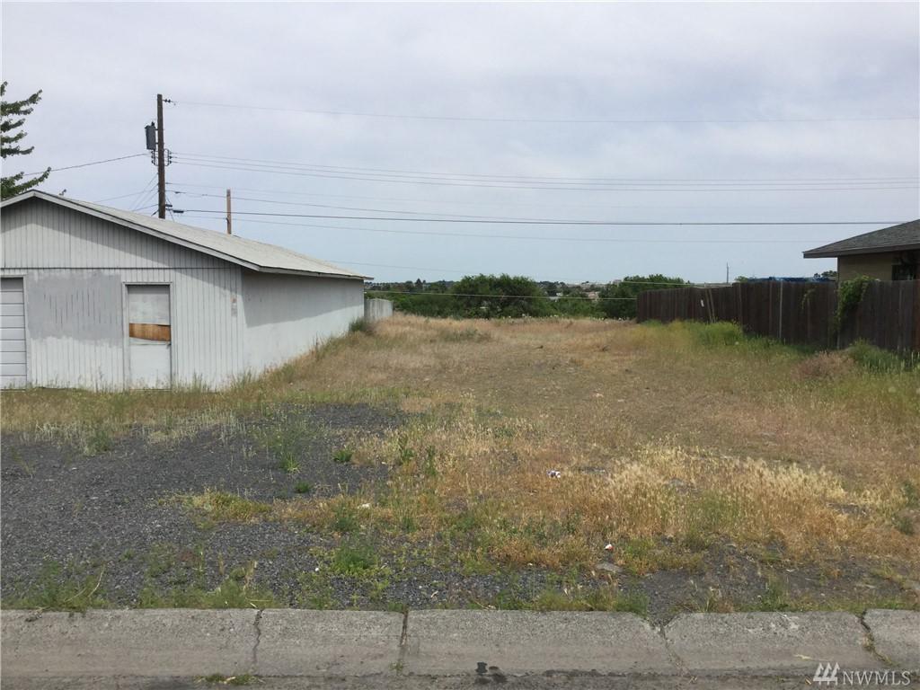 4333 Joann Dr - Photo 1