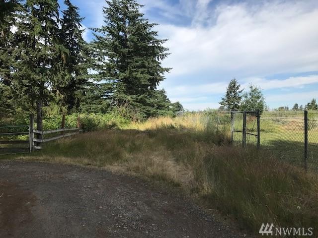 2310 138th St - Photo 1