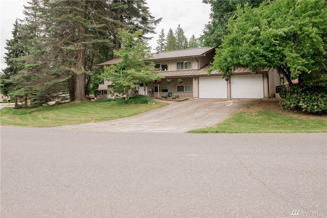 851 Douglas Ave - Photo 1