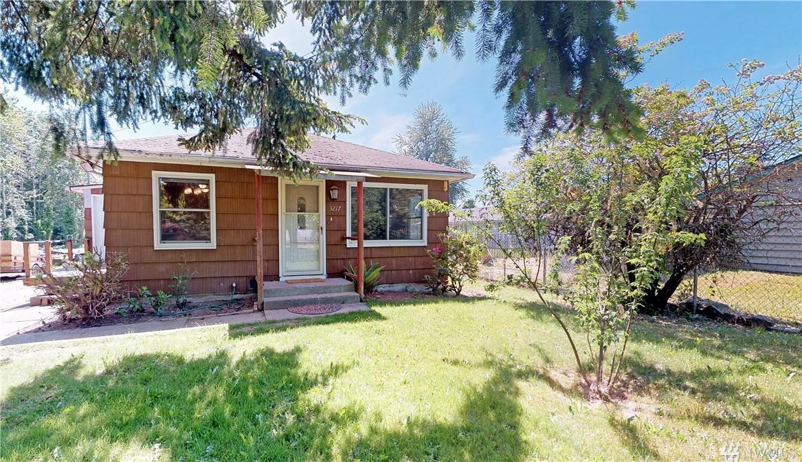 3217 150th St - Photo 1