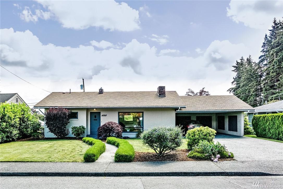 5117 Delaware Ave - Photo 1