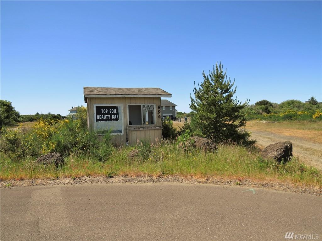 994 Beaver Ct - Photo 1