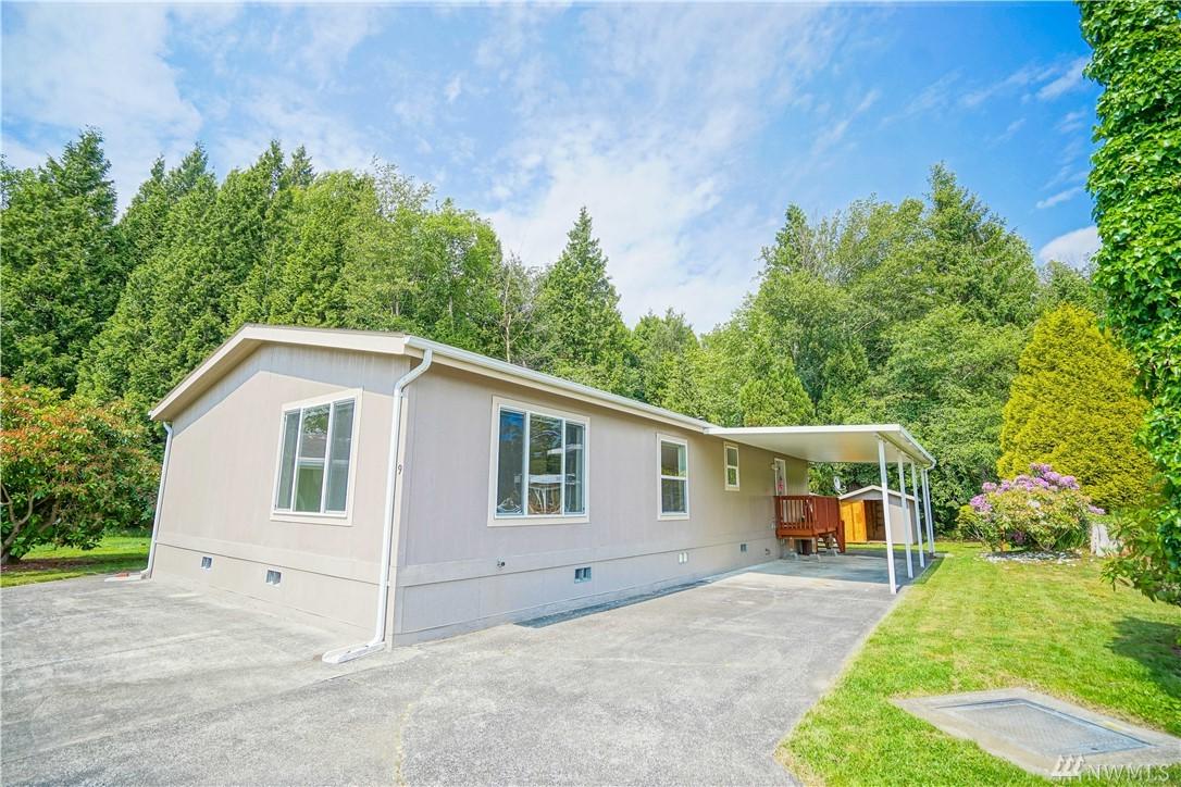 8370 Harborview Rd - Photo 1
