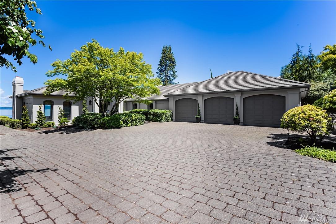 8707 Talbot Rd - Photo 1