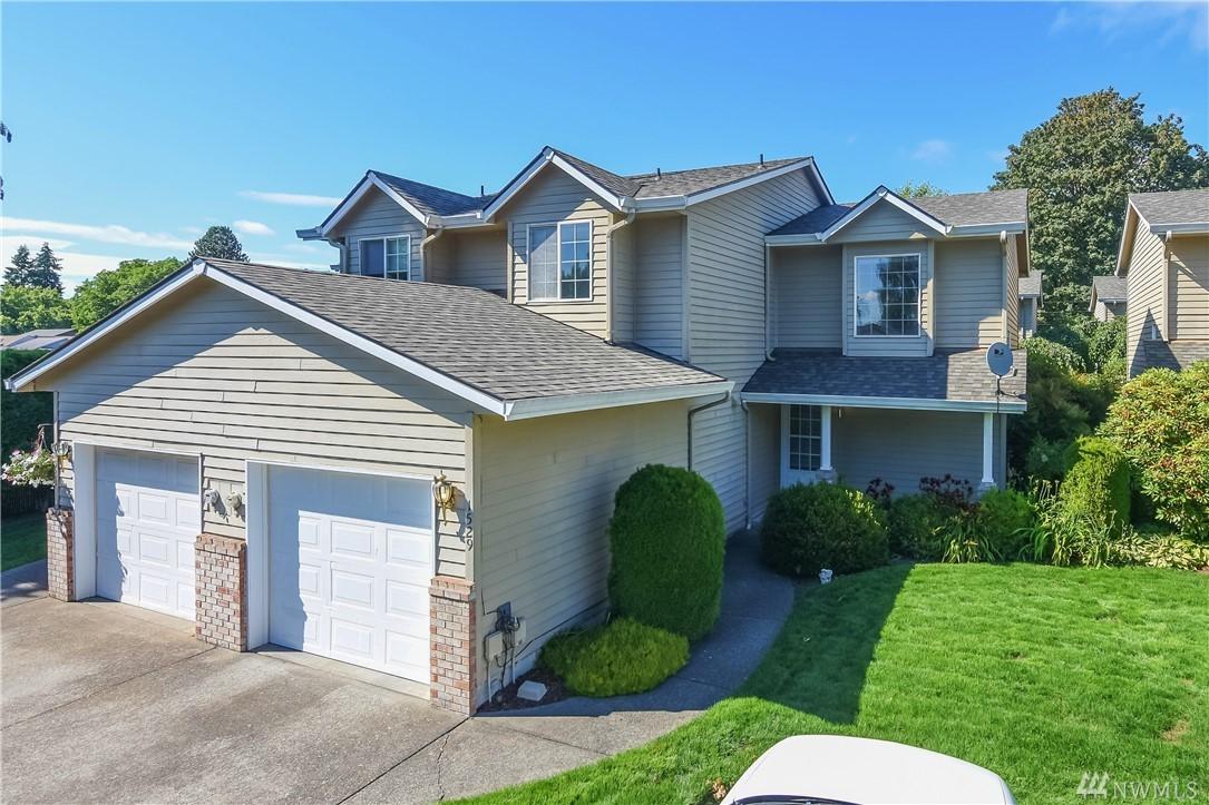 1529 3rd Ave - Photo 1