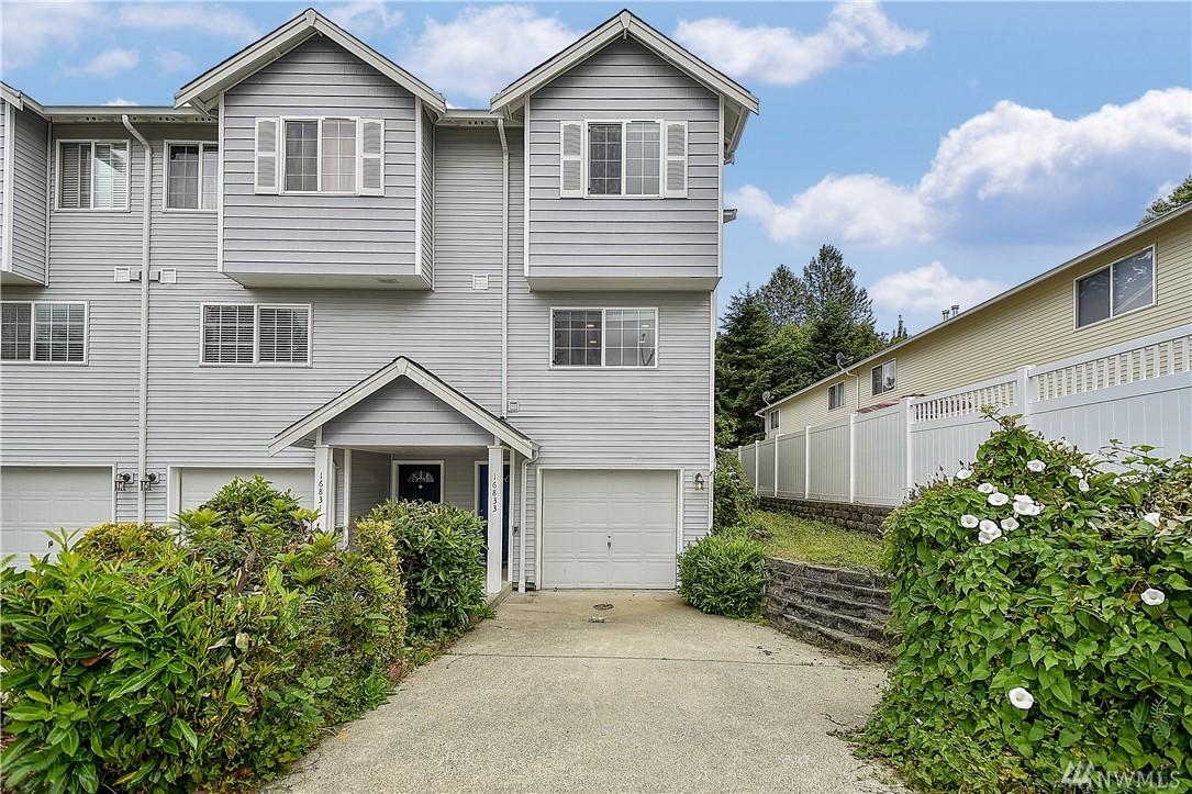 16833 165th Ave - Photo 1