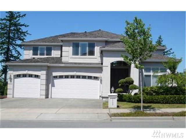 1706 Katsura St - Photo 1