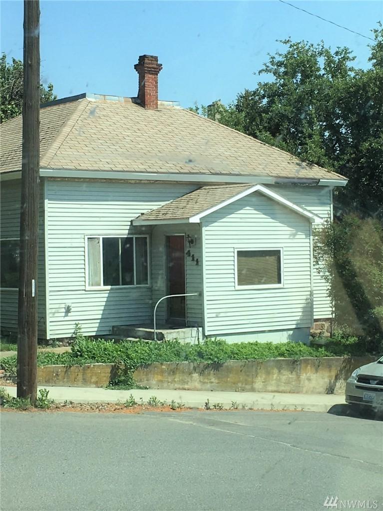 411 Logan St - Photo 1