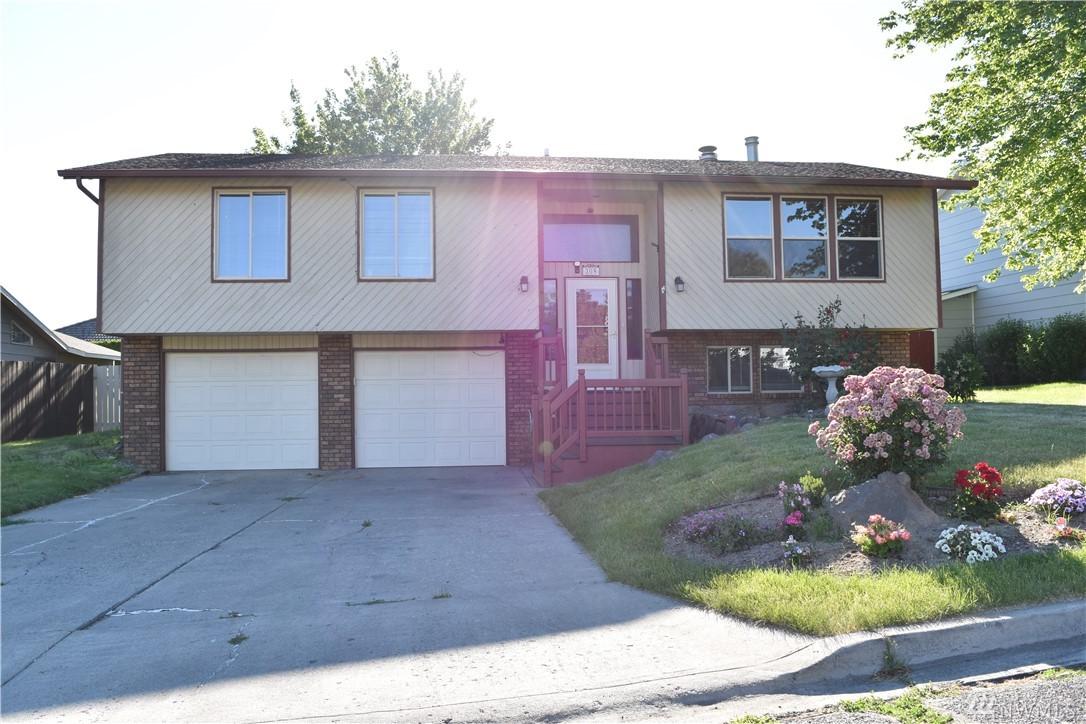 308 50th Ave - Photo 1