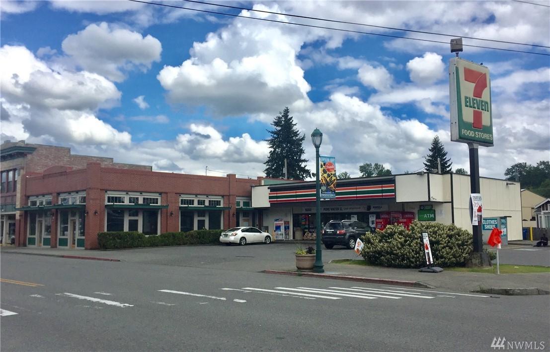 200 Main St - Photo 1