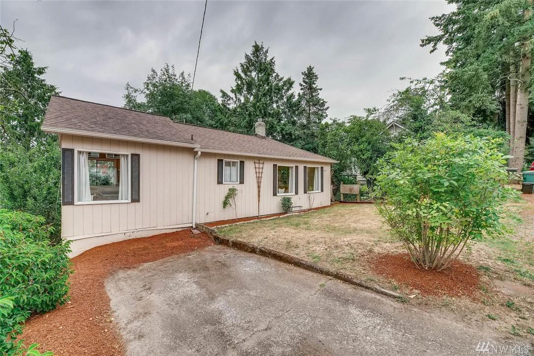 8912 20th Ave - Photo 1